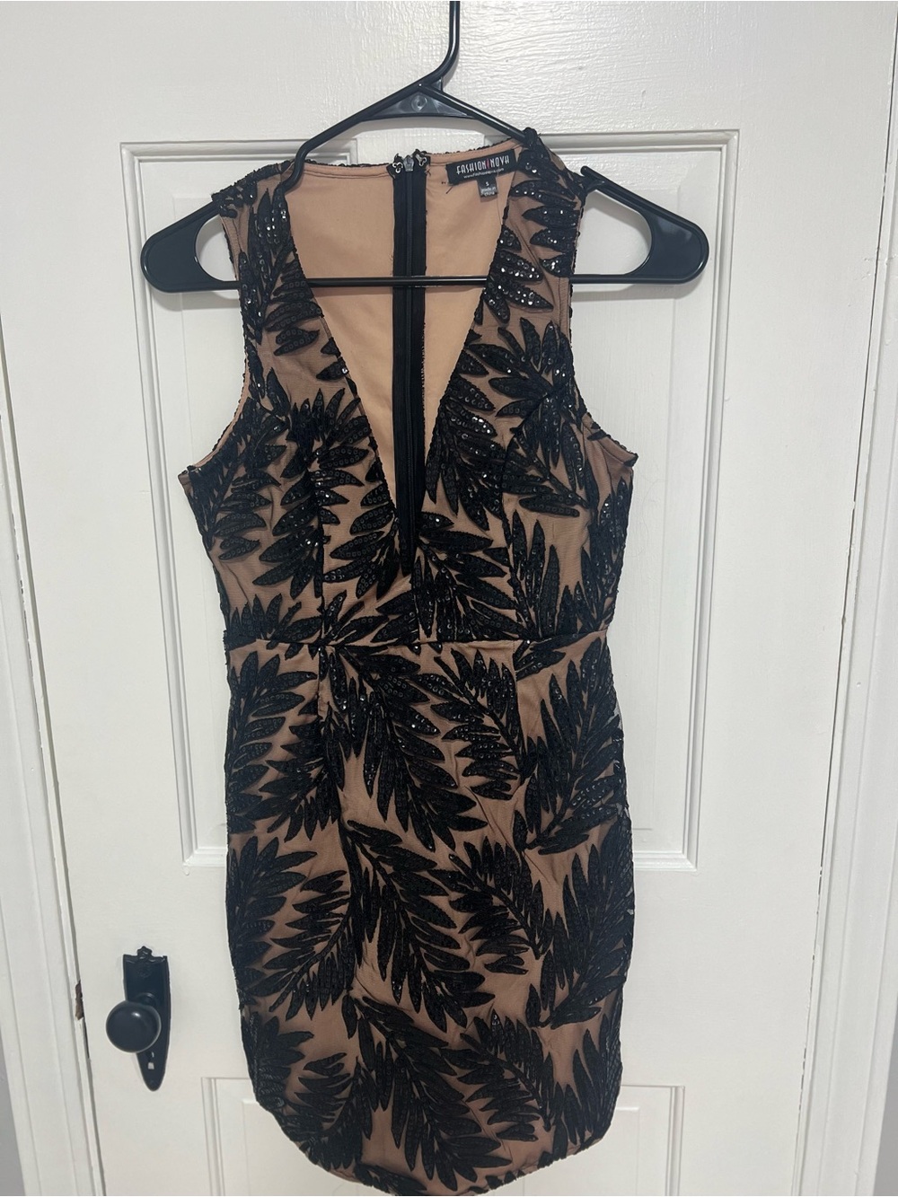 Fashion Nova Black Sequin Leaf V-Neck Mini Dress